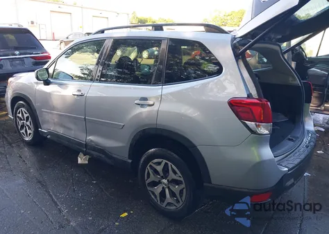 2021 Subaru Forester Premium из США, поврежденный, VIN JF2SKAJC2MH518119